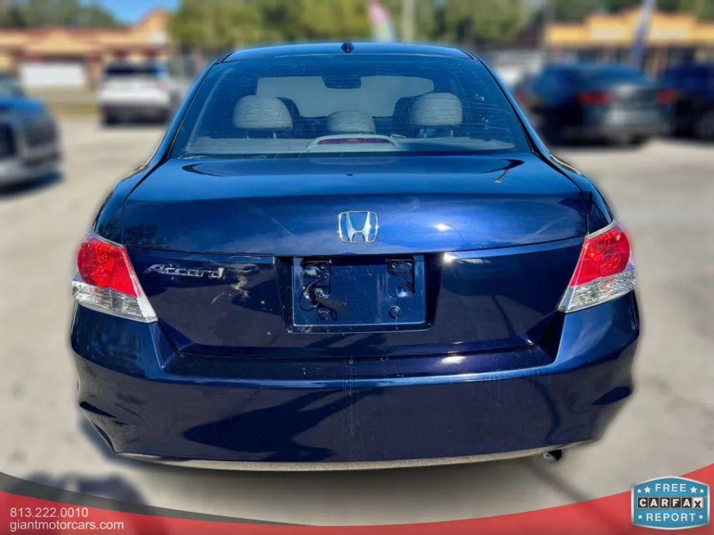 Honda Accord - Thumbnail 12