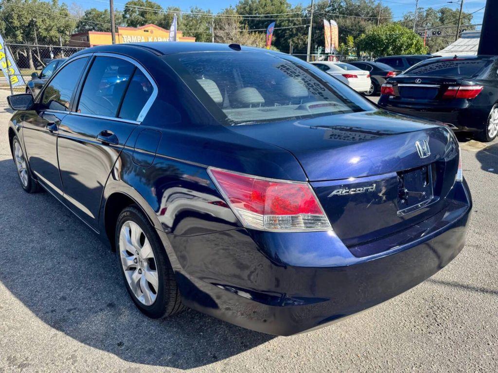 Honda Accord - Thumbnail 17