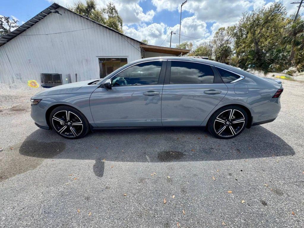 Honda Accord Hybrid - Thumbnail 12