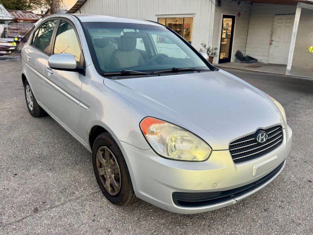 Hyundai Accent - Thumbnail 15