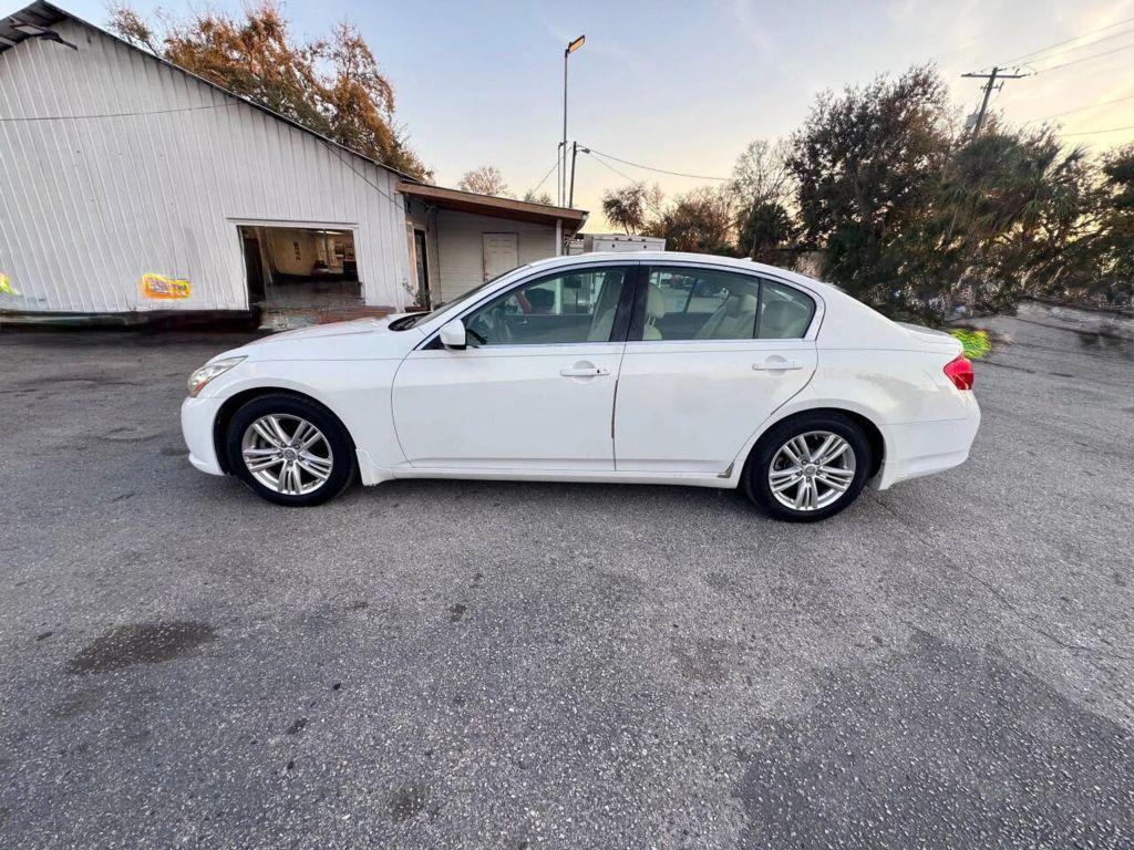 Infiniti G - Thumbnail 12