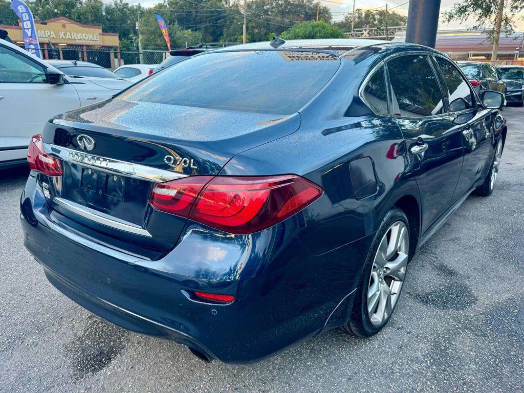 Infiniti Q70 - Thumbnail 19