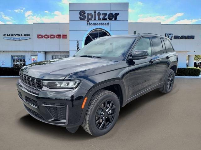 Jeep Grand Cherokee Laredo Altitude 4X4 - Thumbnail 5