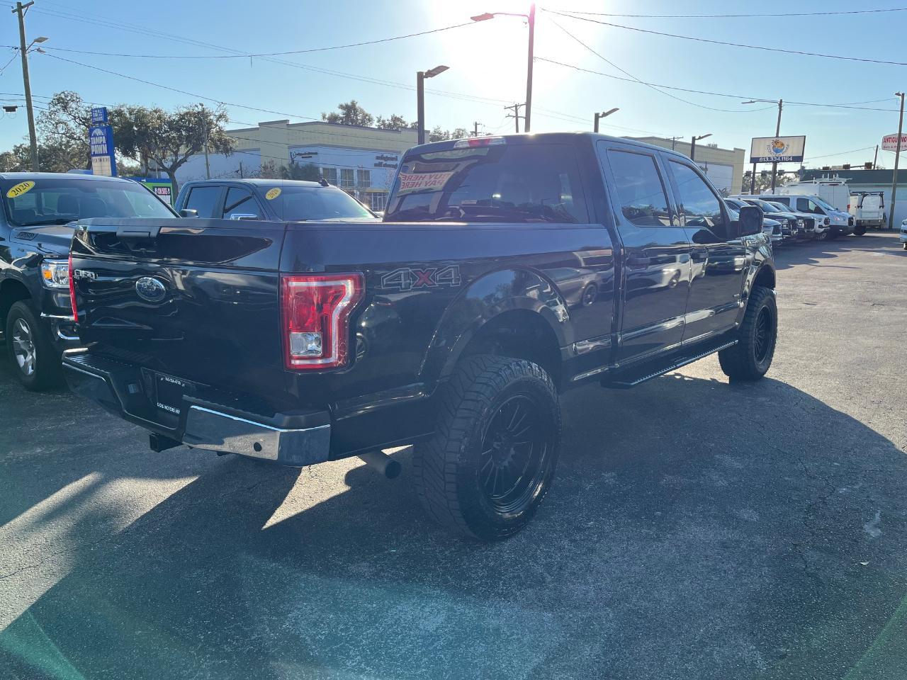 Ford F-150 - Thumbnail 4