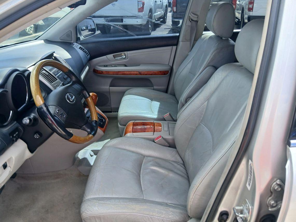 Lexus RX - Thumbnail 11