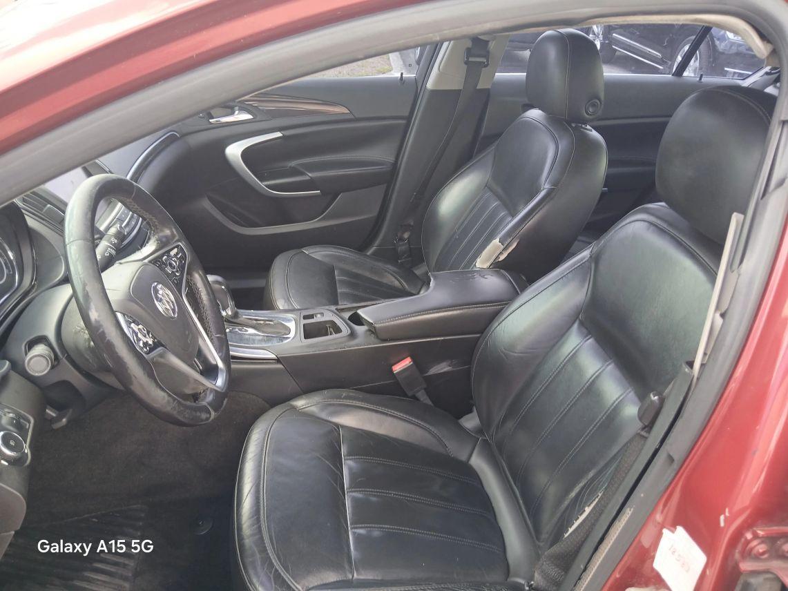 Buick Regal - Thumbnail 11