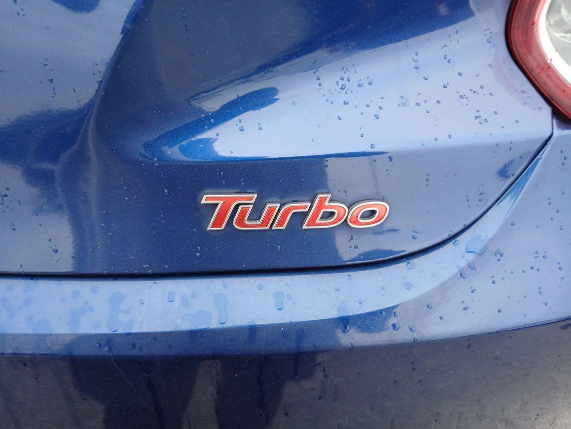 Hyundai Veloster - Thumbnail 16