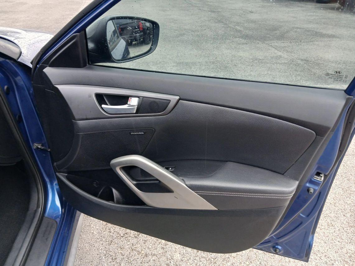 Hyundai Veloster - Thumbnail 18