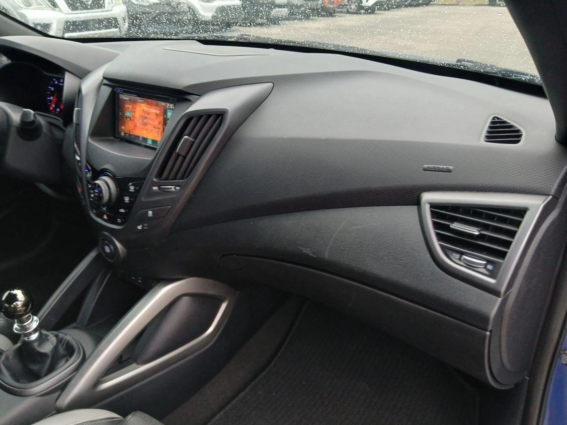 Hyundai Veloster - Thumbnail 19