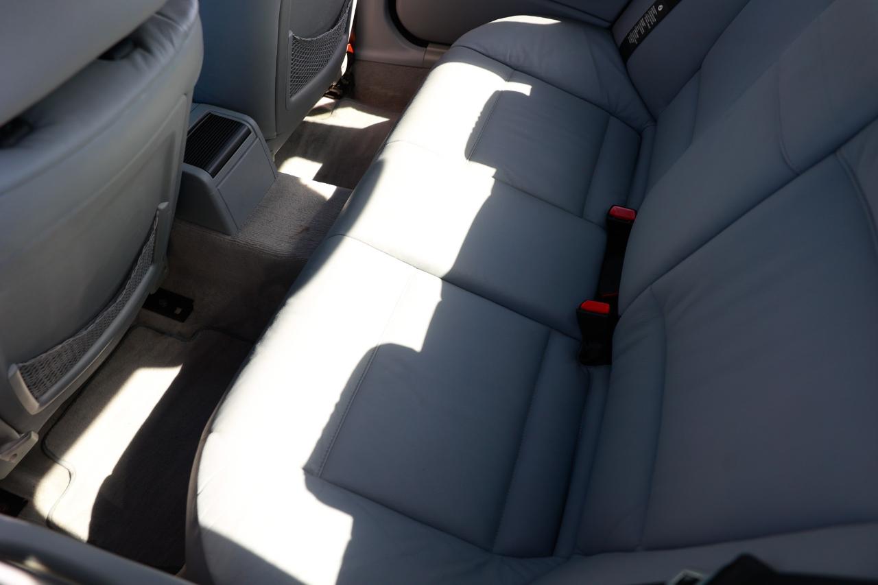 BMW 323I4Dr Sedan - Thumbnail 10