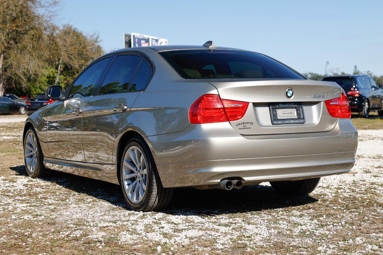 BMW 328I4Dr Sedan - Thumbnail 5