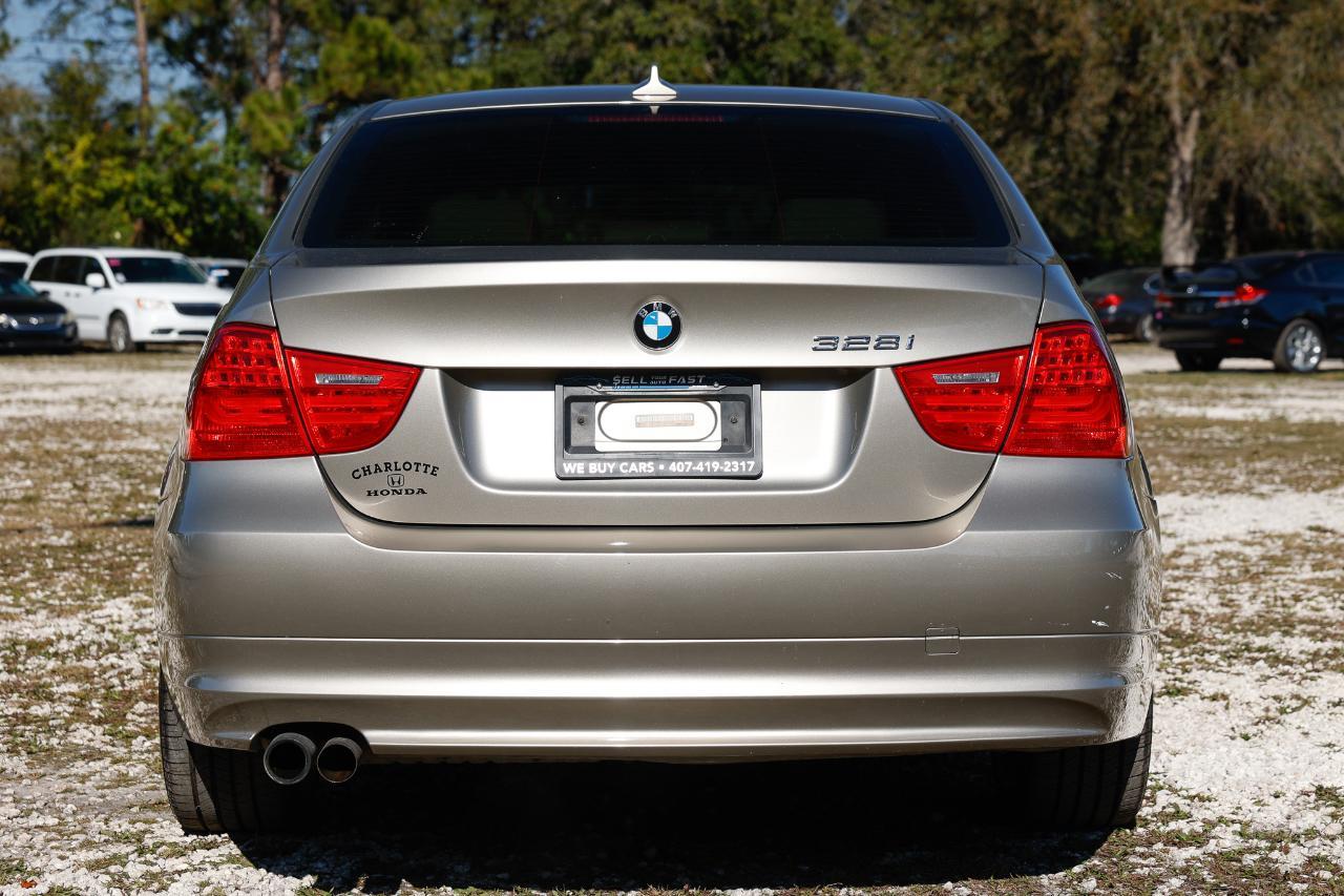 BMW 328I4Dr Sedan - Thumbnail 7