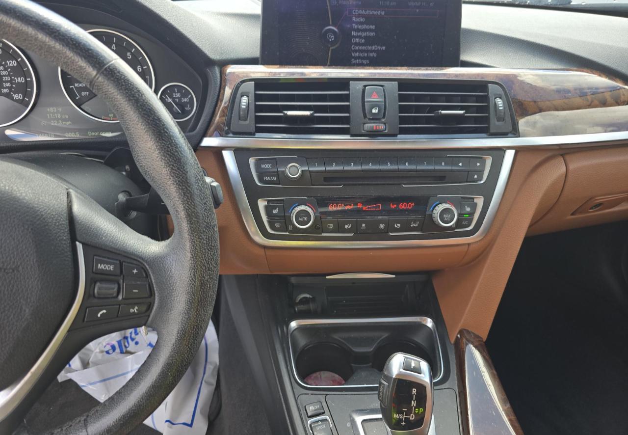 BMW 328Ixdrive Luxury Line 4Dr Sedan - Thumbnail 12