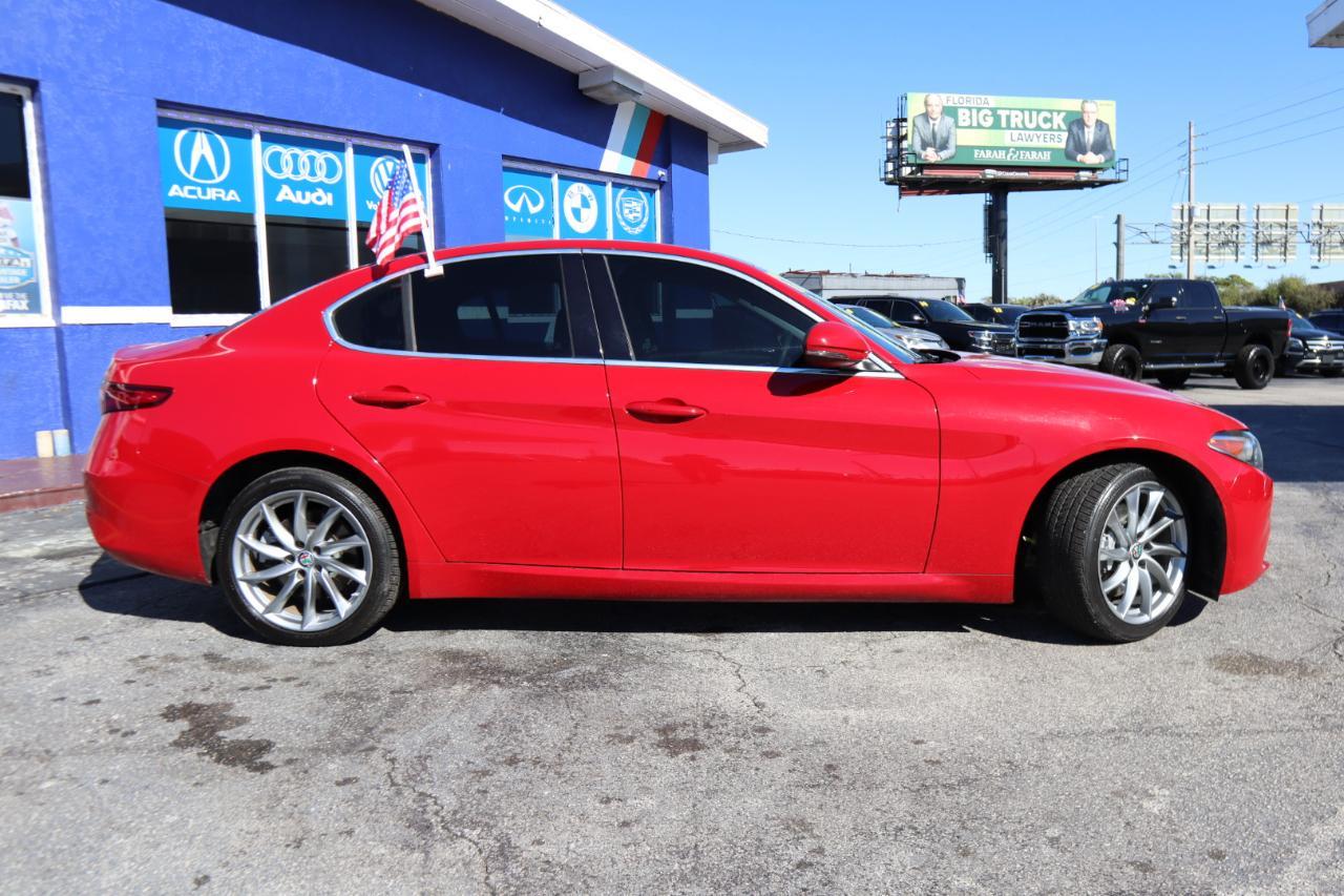 Alfa Romeo Giuliaawd - Thumbnail 6