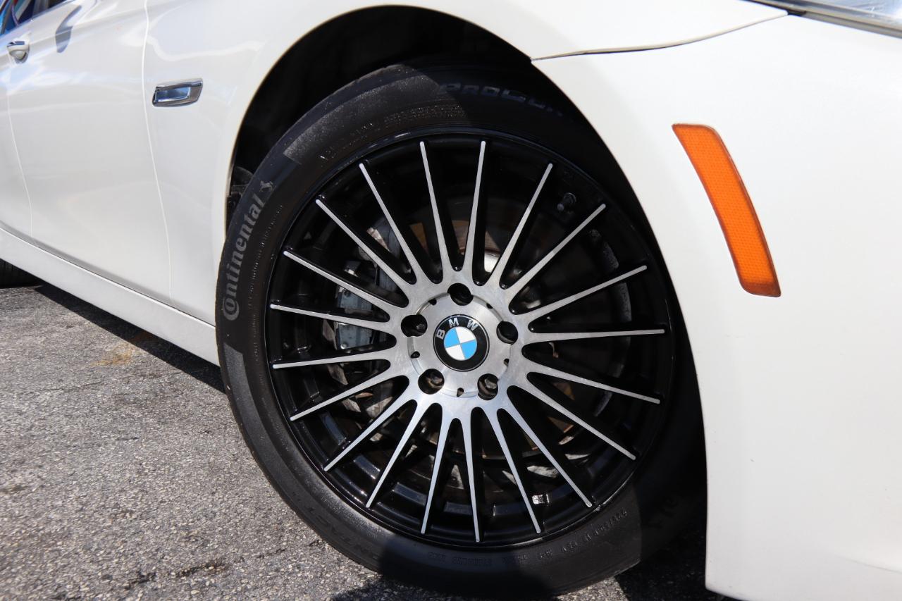 BMW 5 Series4Dr Sdn 535I Xdrive Awd - Thumbnail 3