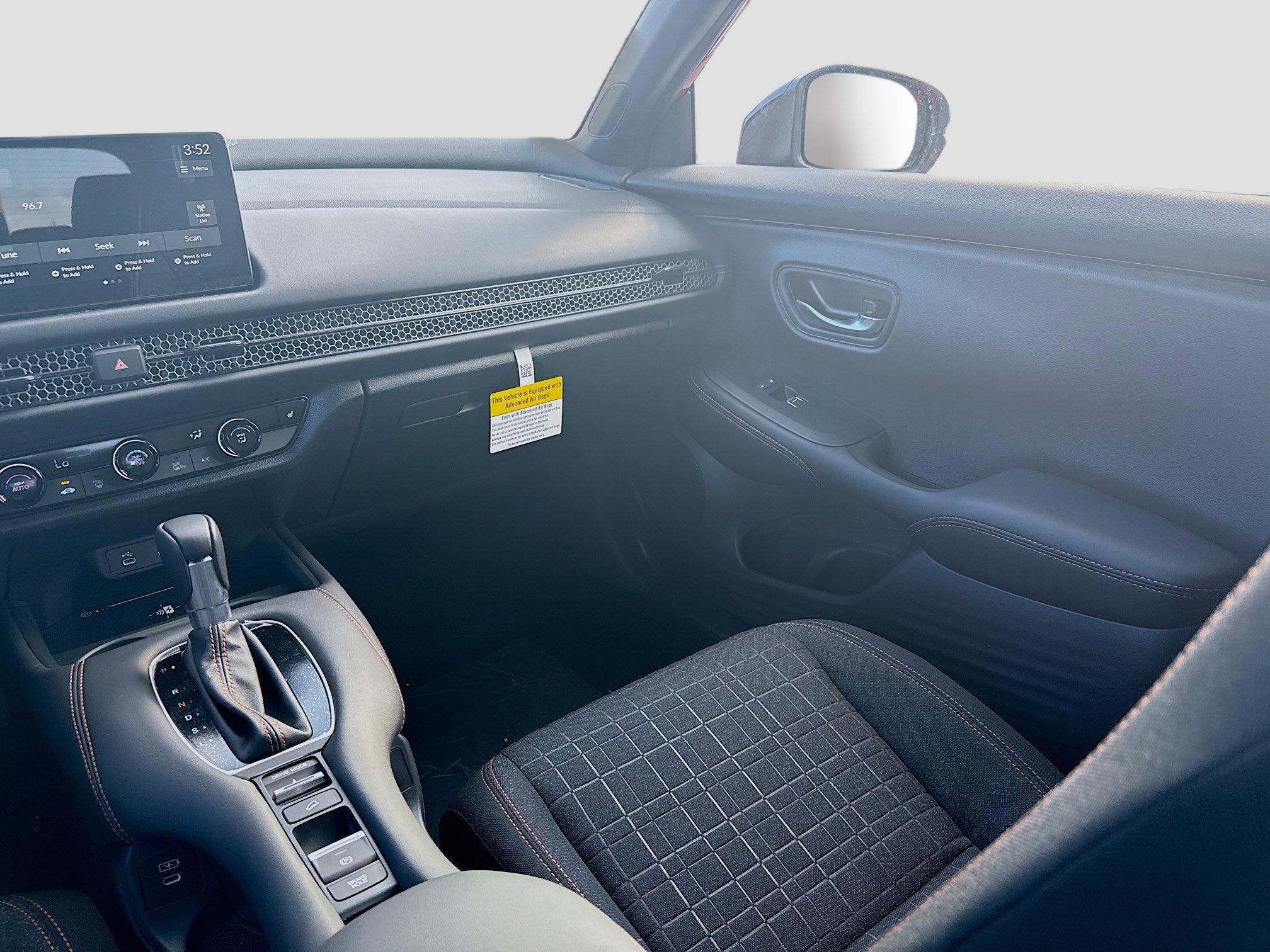 Honda Hr-V Sport Fwd - Thumbnail 19