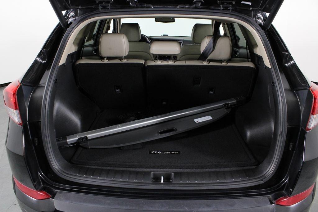 Hyundai Tucson Limited - Thumbnail 17