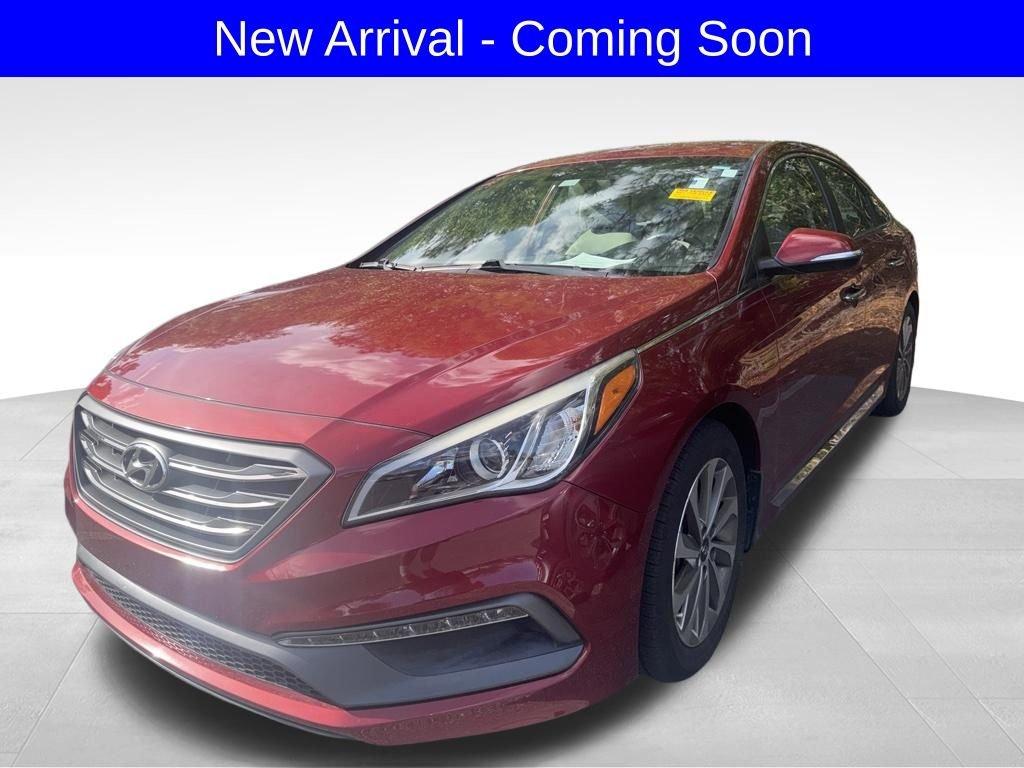 Hyundai Sonata Sport - Thumbnail 3