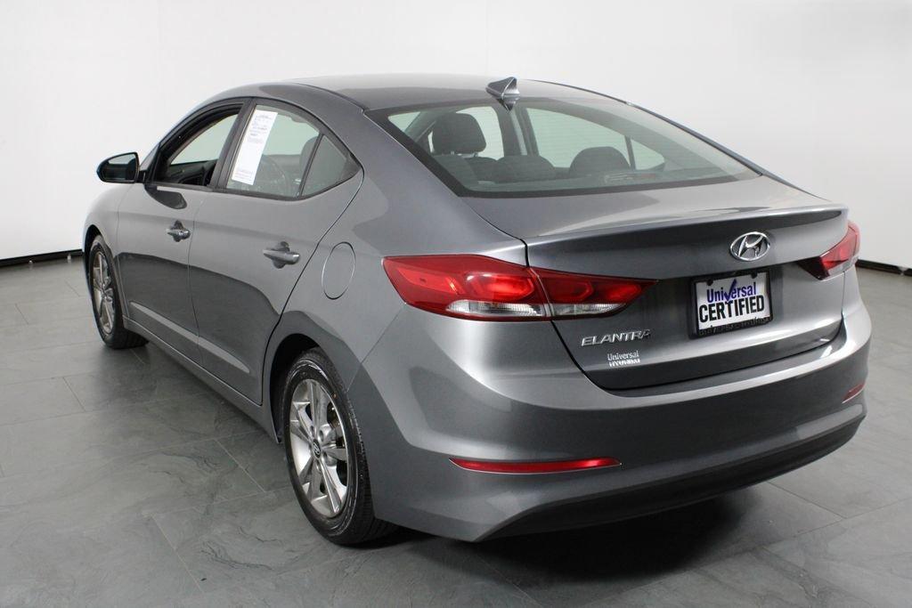 Hyundai Elantra Value Edition - Thumbnail 4