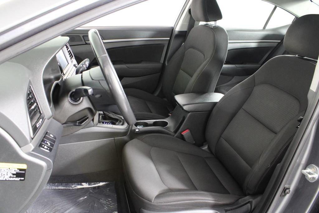 Hyundai Elantra Value Edition - Thumbnail 19