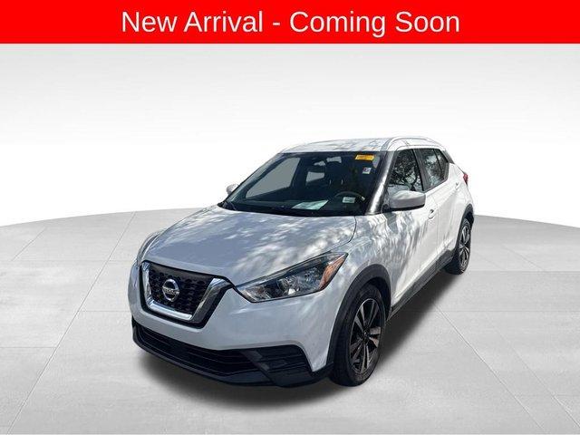 Nissan Kicks Sv - View 1