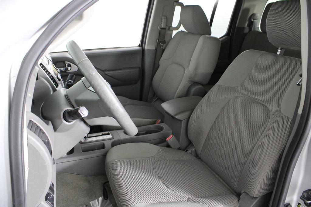 Nissan Frontier Sv - Thumbnail 19