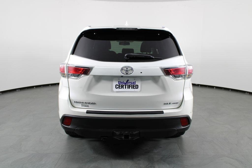 Toyota Highlander Xle V6 - Thumbnail 10