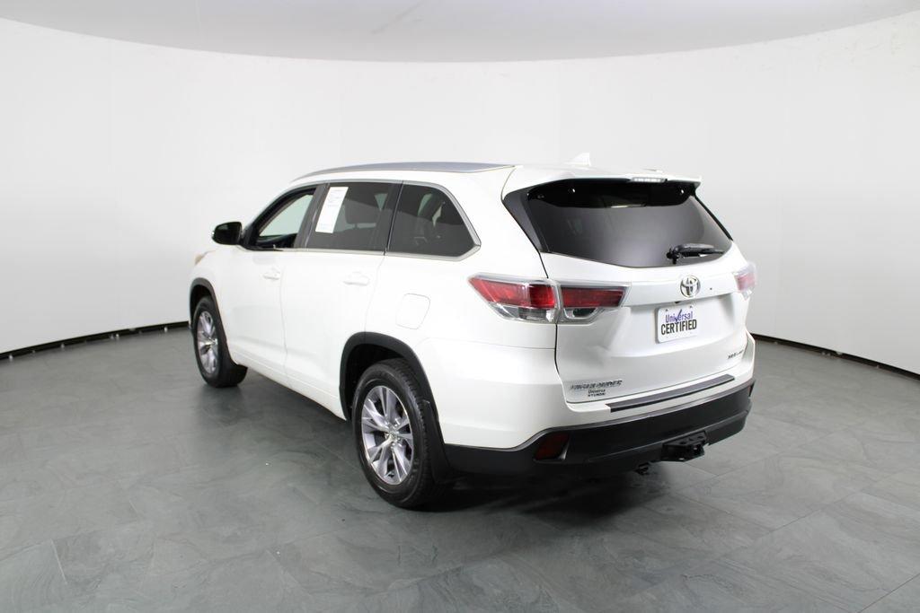Toyota Highlander Xle V6 - Thumbnail 4