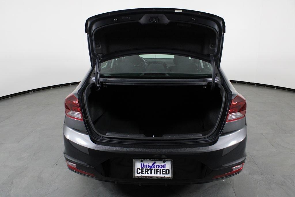 Hyundai Elantra Value Edition - Thumbnail 17