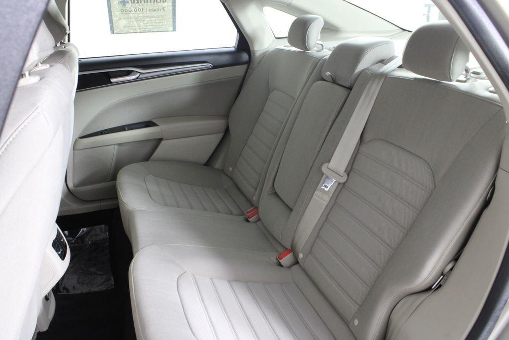 Ford Fusion Se - Thumbnail 19