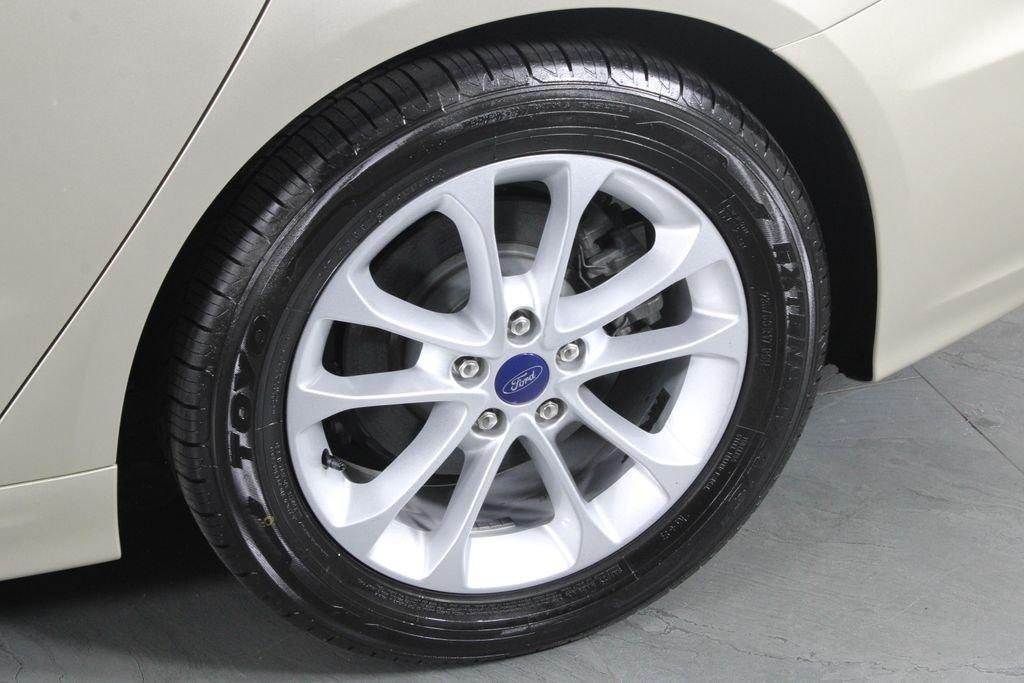 Ford Fusion Se - Thumbnail 12