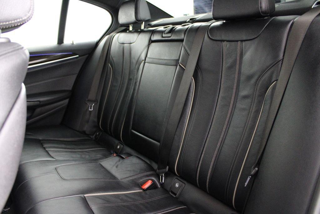 BMW 5 Series 530I - Thumbnail 18