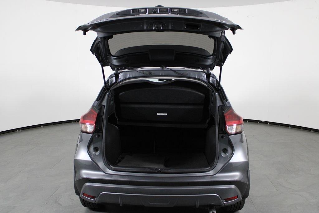 Nissan Kicks Sr - Thumbnail 18