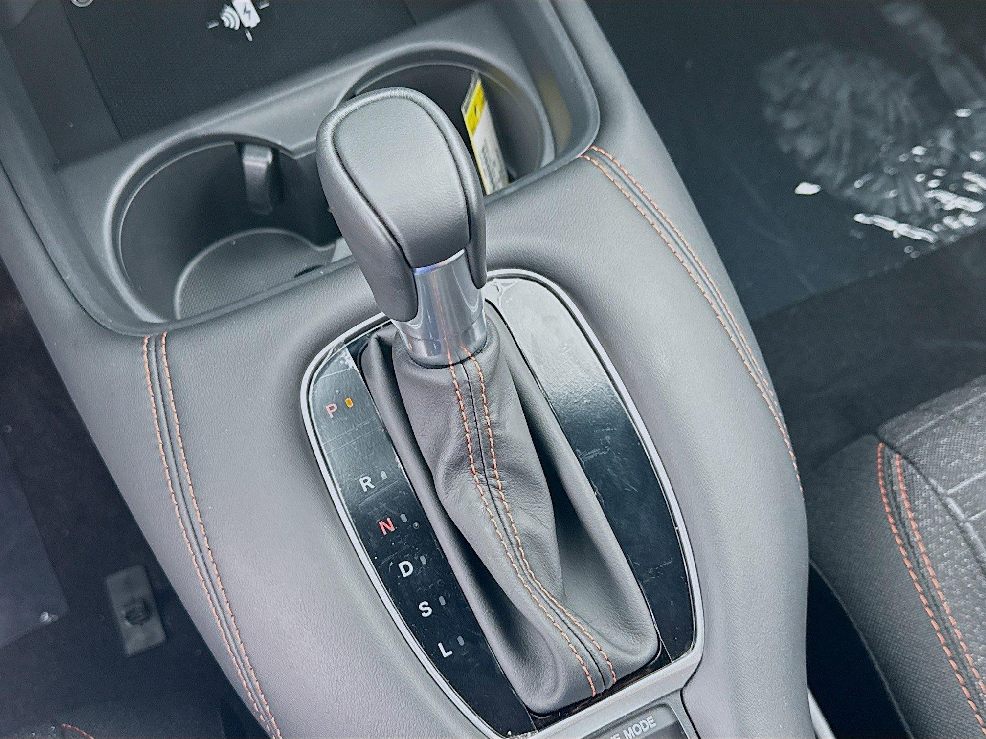 Honda Hr-V Sport Fwd - Thumbnail 16