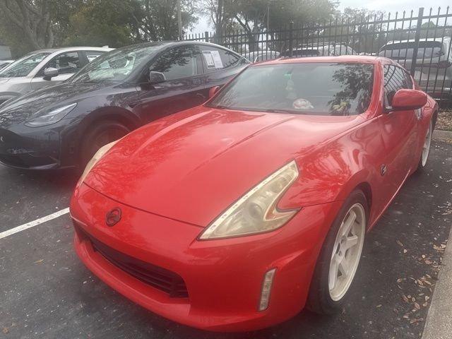 Nissan 370Z Touring - Thumbnail 3