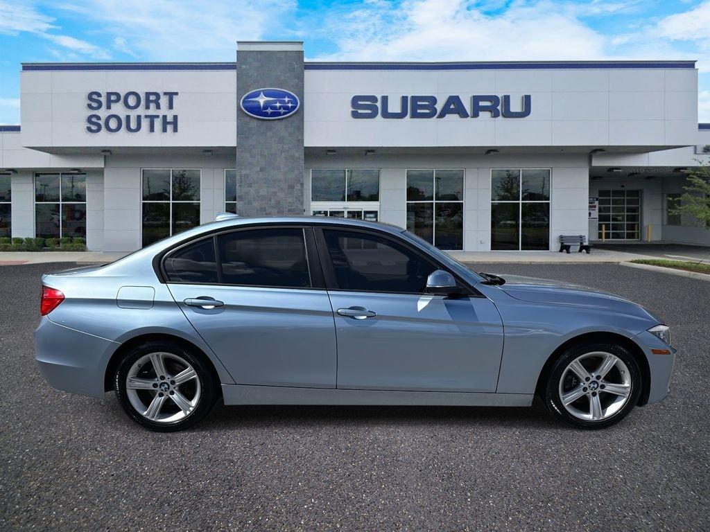 BMW 3 Series 328I - Thumbnail 3