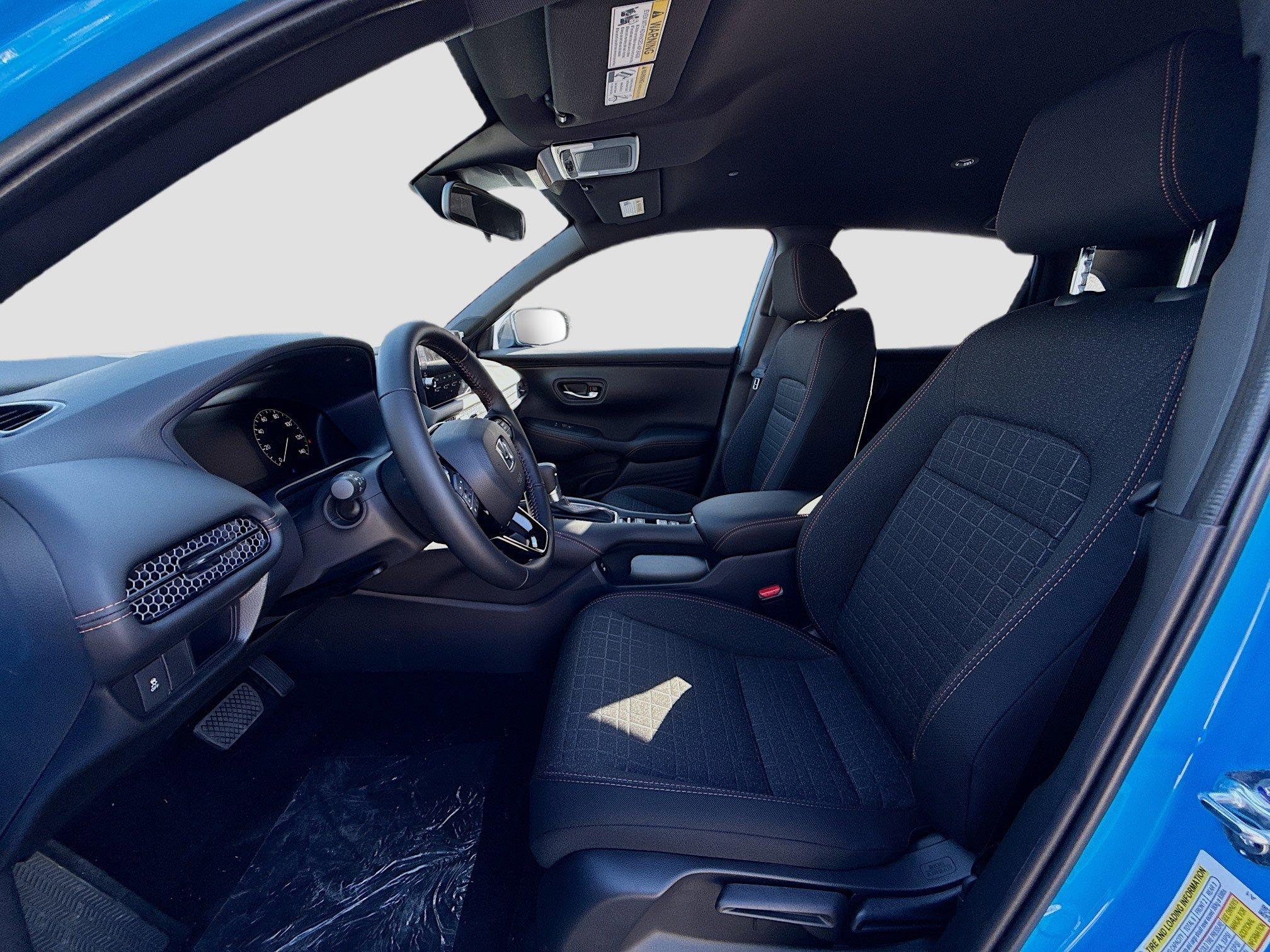 Honda Hr-V Sport Fwd - Thumbnail 17