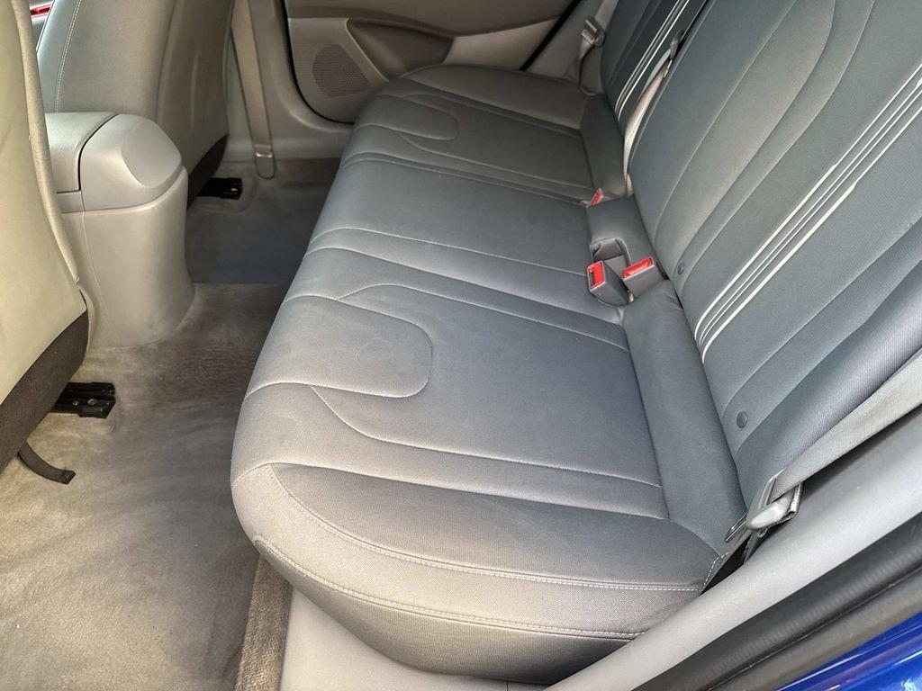 Hyundai Elantra Sel - Thumbnail 18