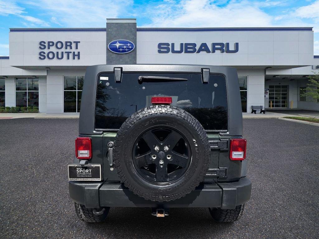 Jeep Wrangler Rubicon - Thumbnail 5