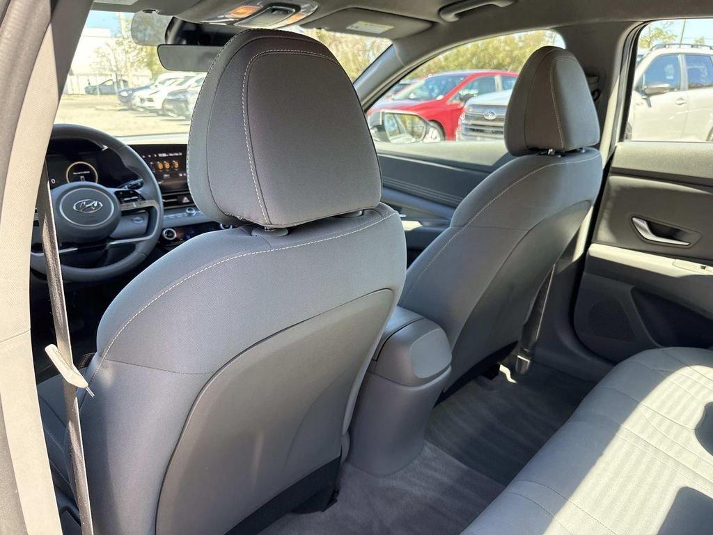 Hyundai Elantra Sel - Thumbnail 15