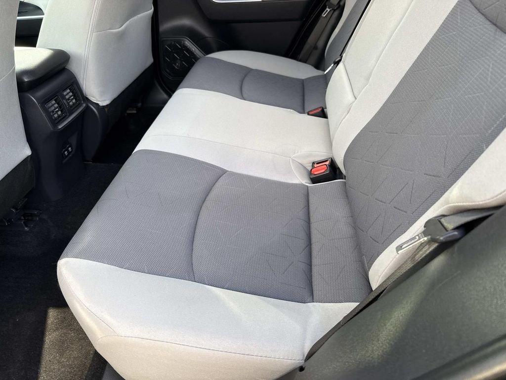 Toyota Rav4 Xle - Thumbnail 17