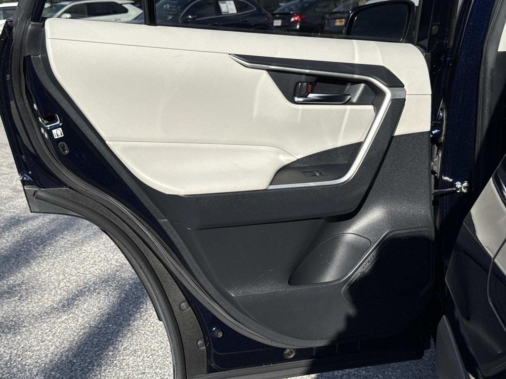 Toyota Rav4 Xle - Thumbnail 14