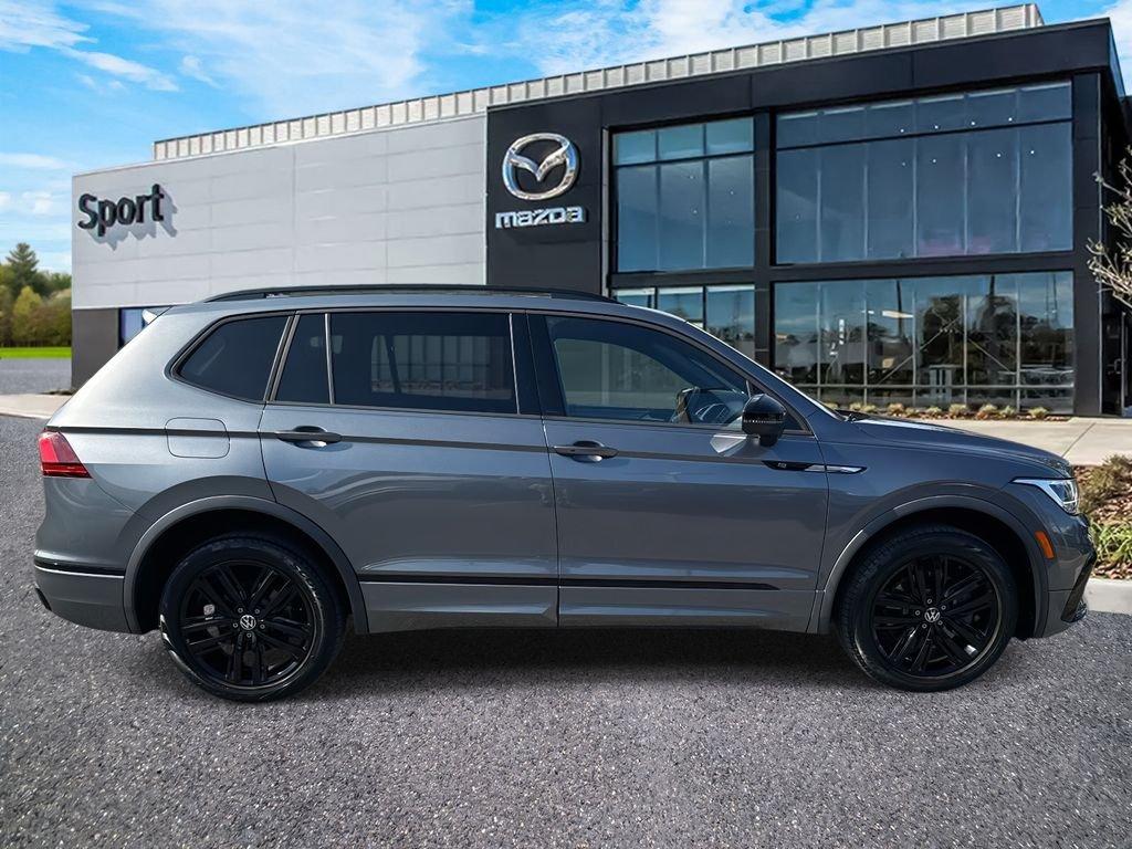 Volkswagen Tiguan 2.0T Se R-Line Black - Thumbnail 3