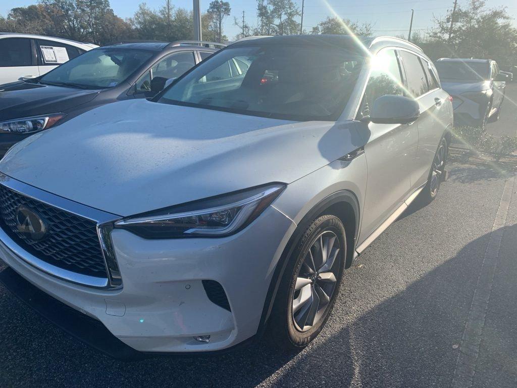 Infiniti Qx50 Essential - Thumbnail 3