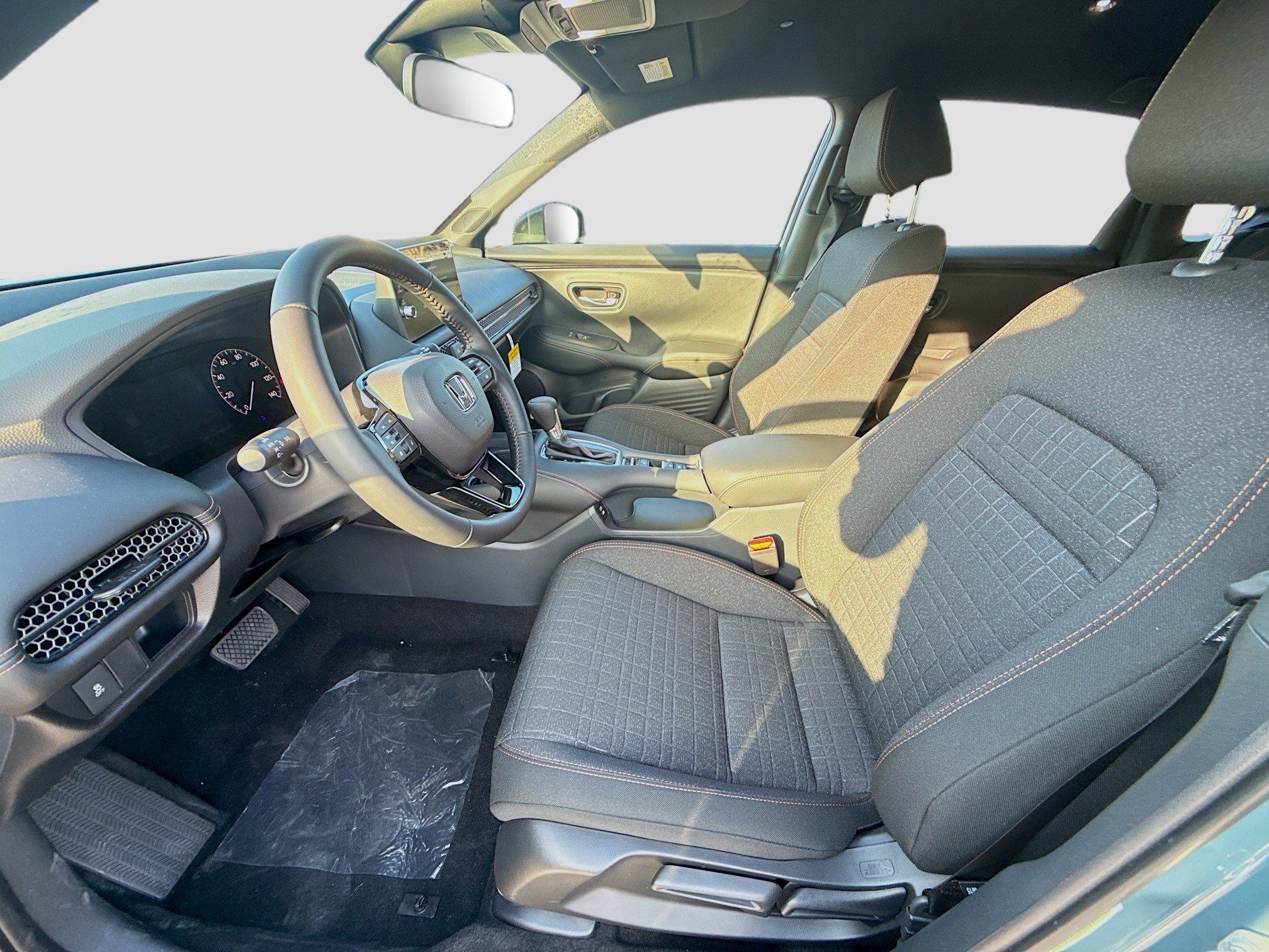 Honda Hr-V Sport Fwd - Thumbnail 17