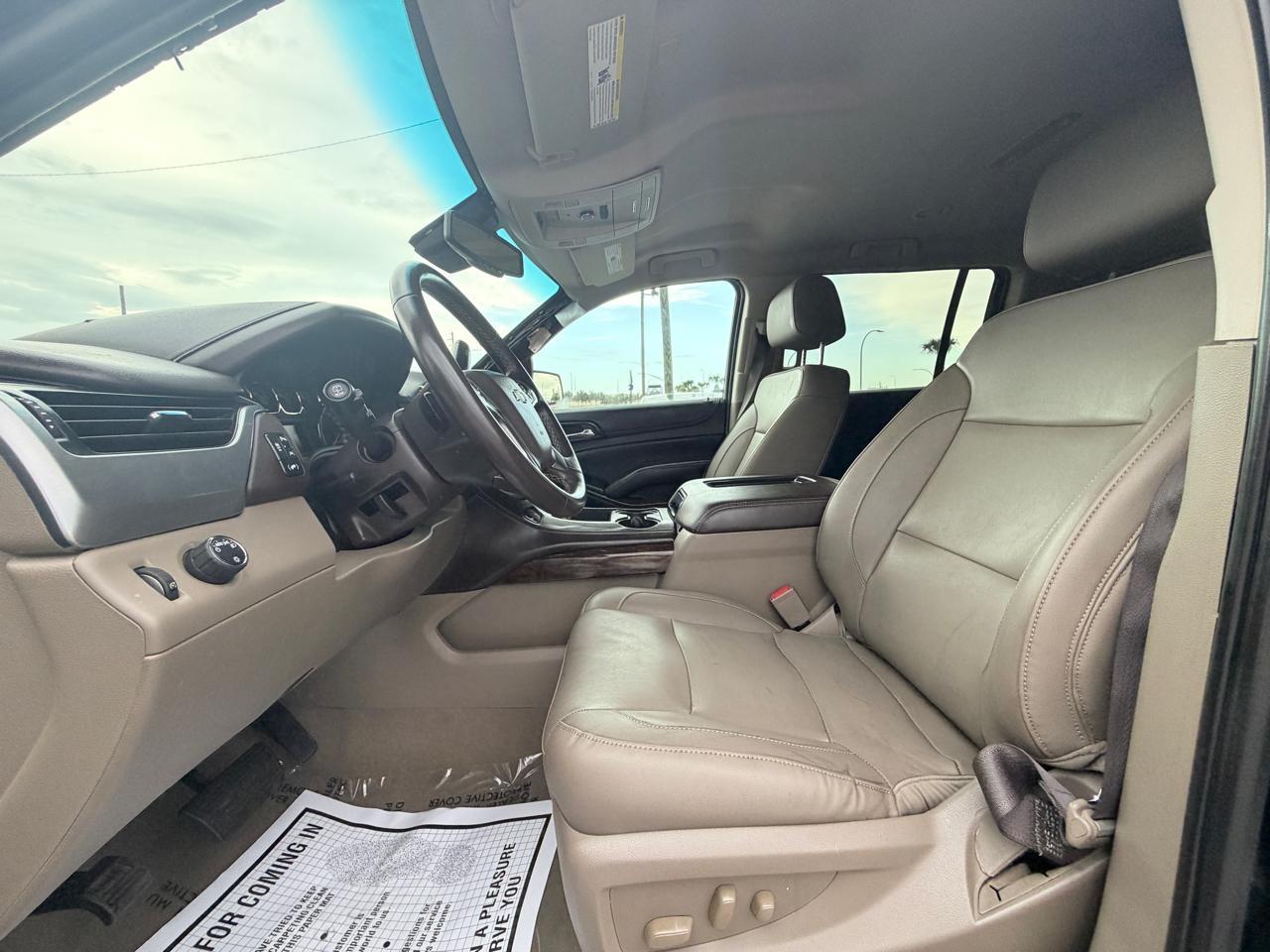 Chevrolet Suburbanlt 2Wd - Thumbnail 17