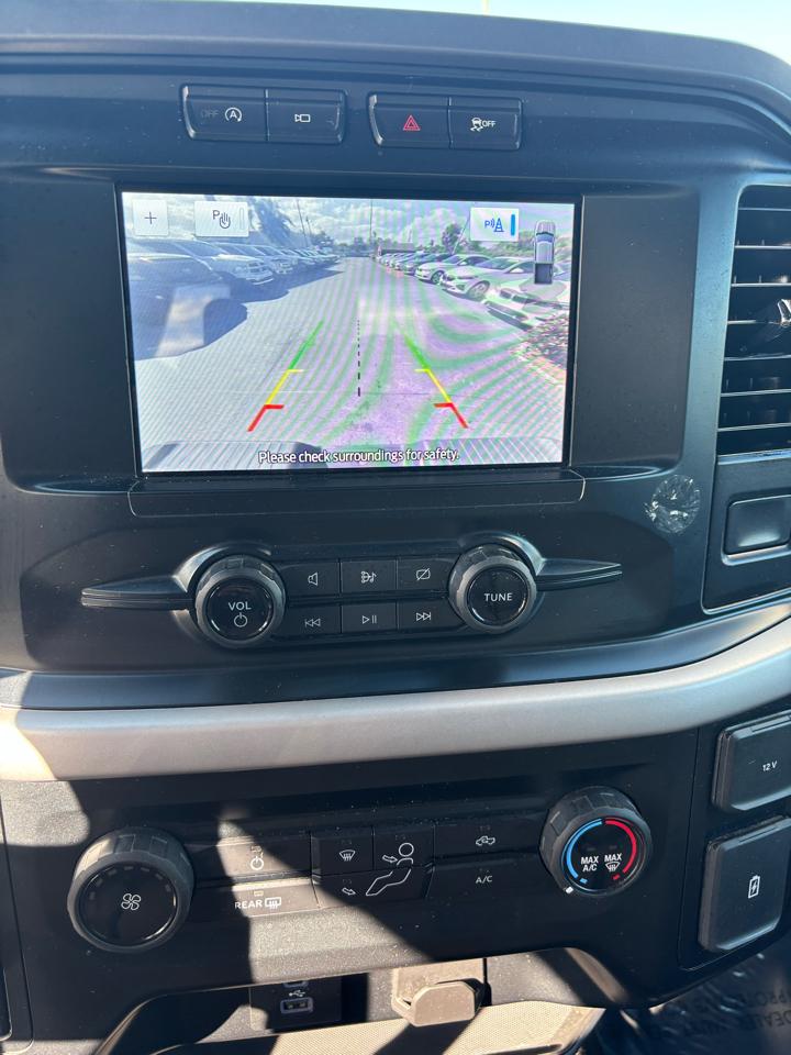 Ford F-150Lariat Supercrew 5.5-Ft. Bed 2Wd - Thumbnail 12