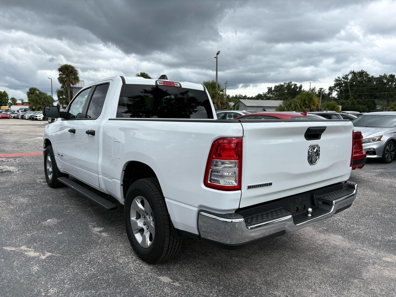Ram 1500Big Horn Quad Cab 2Wd - Thumbnail 5