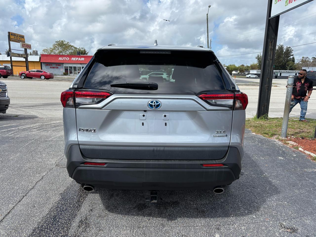 Toyota Rav4 Hybridxle - Thumbnail 5