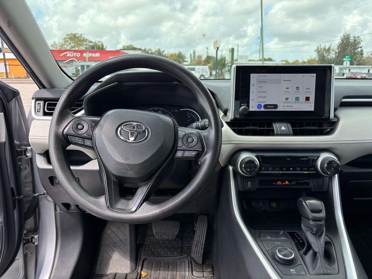 Toyota Rav4 Hybridxle - Thumbnail 9